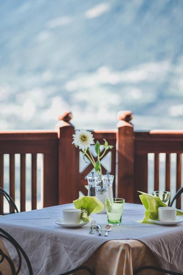 Small Hotel Sonne Tirolo Ngoại thất bức ảnh
