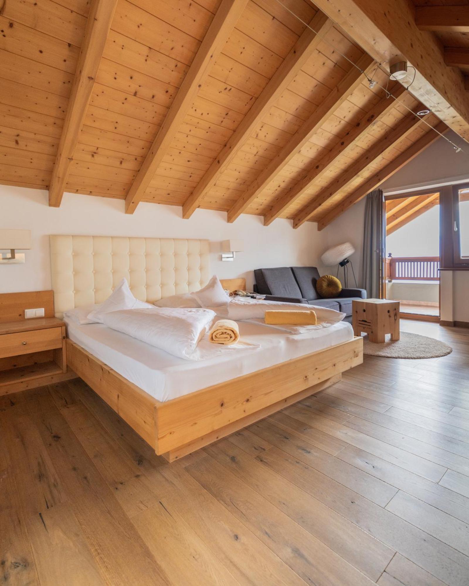 Small Hotel Sonne Tirolo Ngoại thất bức ảnh