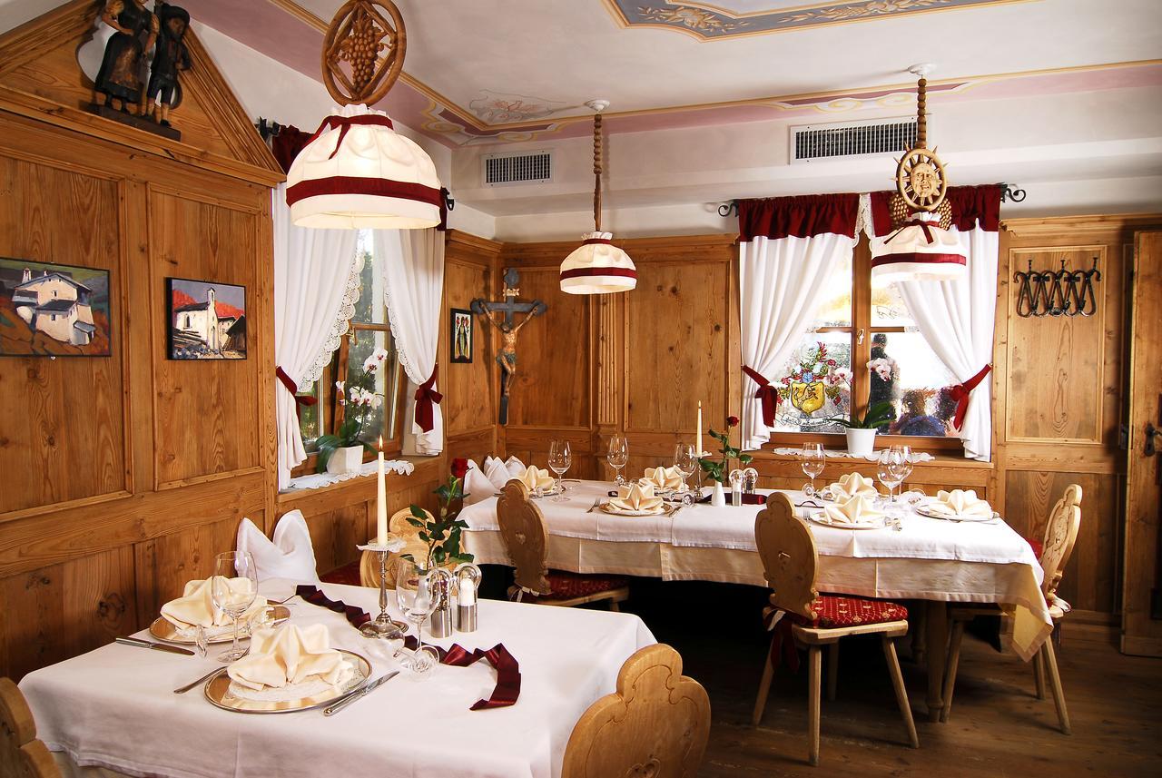 Small Hotel Sonne Tirolo Ngoại thất bức ảnh